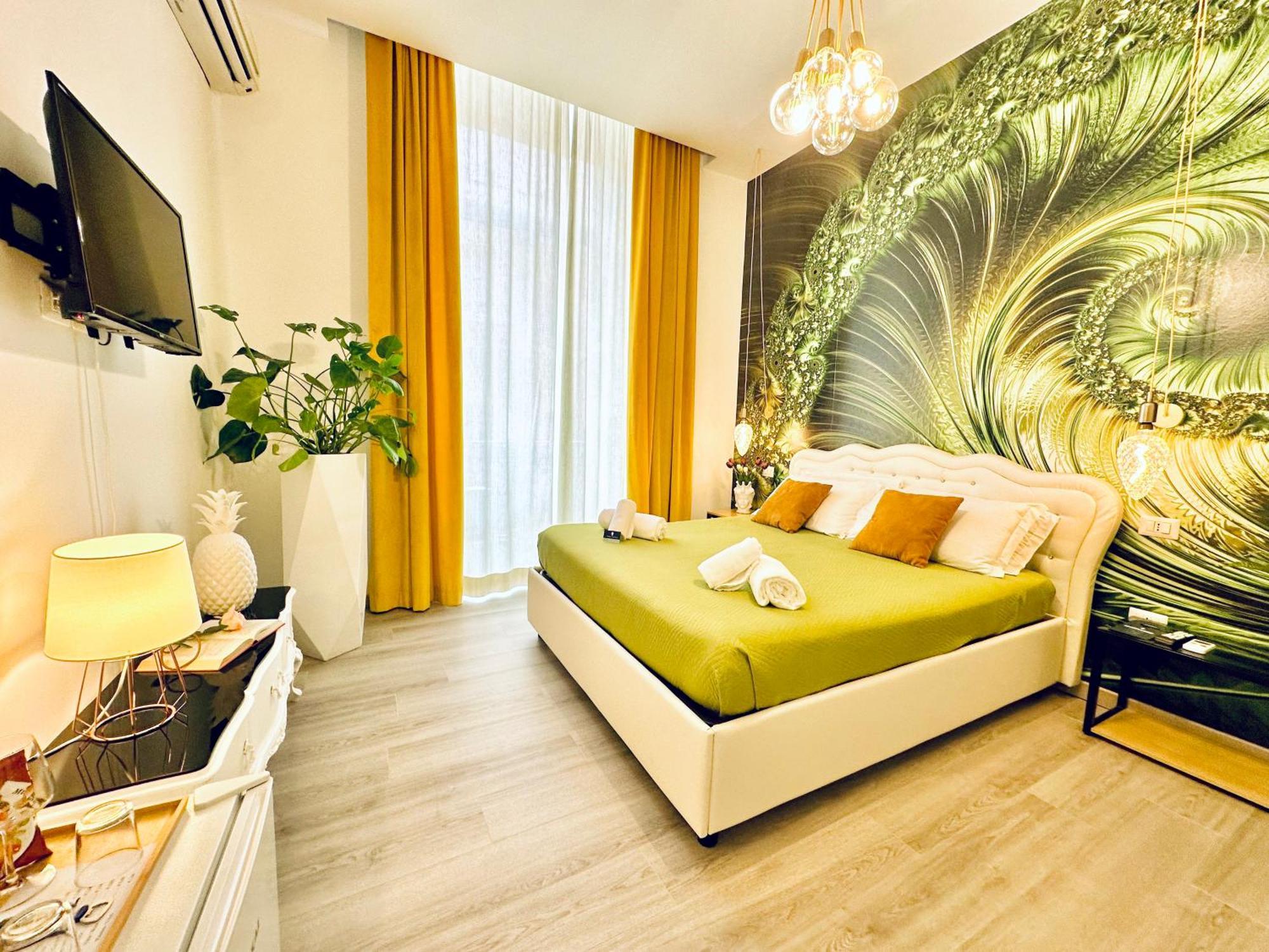 Palazzo Chiatamone Hotel เนเปิลส์ ภายนอก รูปภาพ